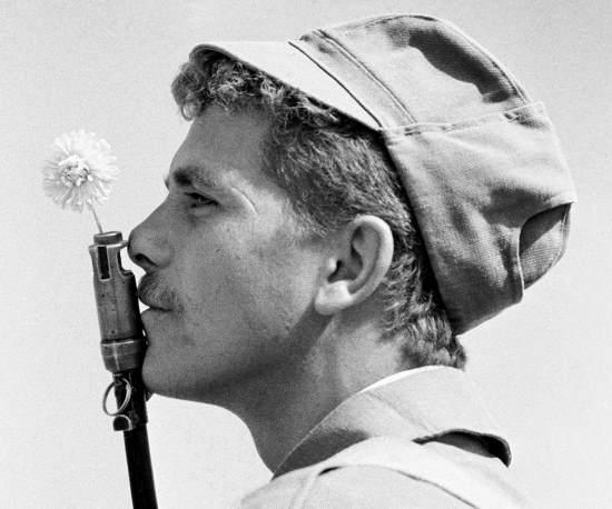 Легендарные шутки над новобранцами в армии, которые вызывают смех даже спустя десятилетия. Это не "дедовщина" (2019)