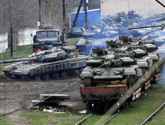 Мы на пороге войны? Украина УНИЧТОЖИЛА 3 танка РОССИИ на Донбассе (2021)