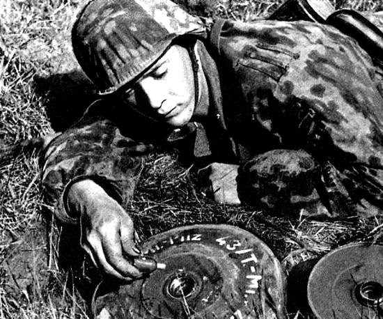 na sovetskih soldat nemcy minirovali konservy kartoshku i karandashi 2019 c4bd8a9