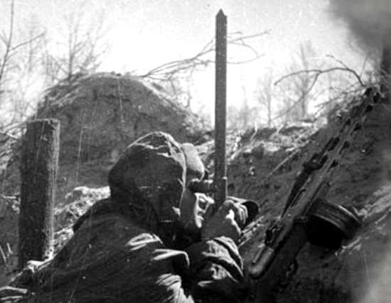 Никто не верил, что простой солдат выследит немецкого снайпера-аса. Его подкалывали и советовали закончить эту бесполезную затею... (2021)