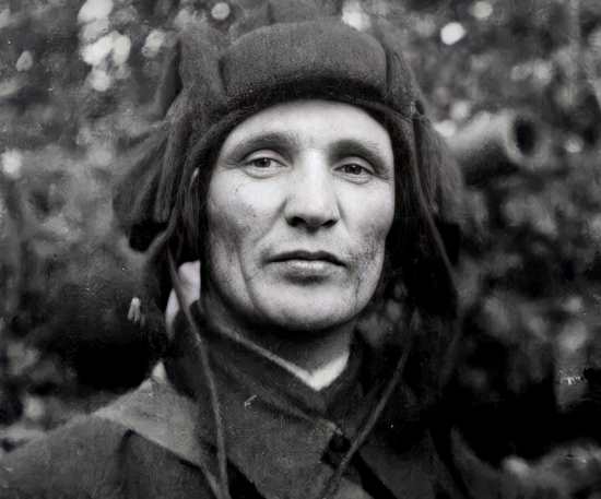 Новые ПОТРЯСАЮЩИЕ ФАКТЫ подвига танкиста Колобанова - подбил 22 танка! Эксперт 6 лет изучал этот вопрос (2021)