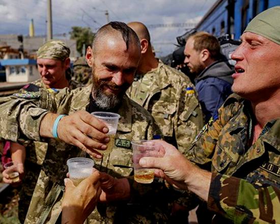 Причины развала армии Украины. Мнение экспертов (Украина, 2018)