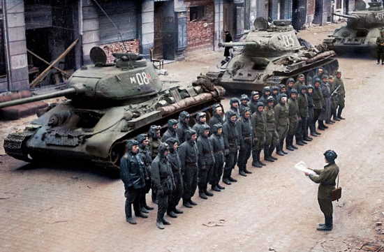 proryv tankovogo korpusa kirichenko za den nashi raskatali v nol dve nemeckie divizii aleksej isaev 2022 4e14d69