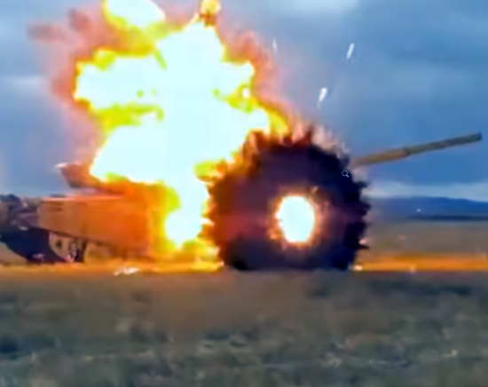 teper samyj massovyj tank rossijskoj armii stal neujazvimym video ispytanij novogo kaz 2021 19b8701