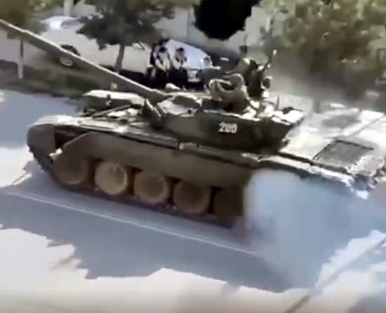 tjazhelyj boj na granice kirgizii i tadzhikistana stjanuty tanki bmp boevye vertolety podborka video 2021 262bf5c