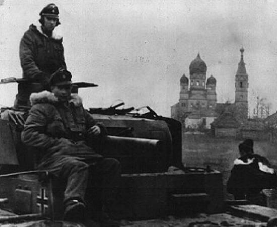 "Удар немцев был неотразим" - Алексей Исаев про операцию "Тайфун" (2018)